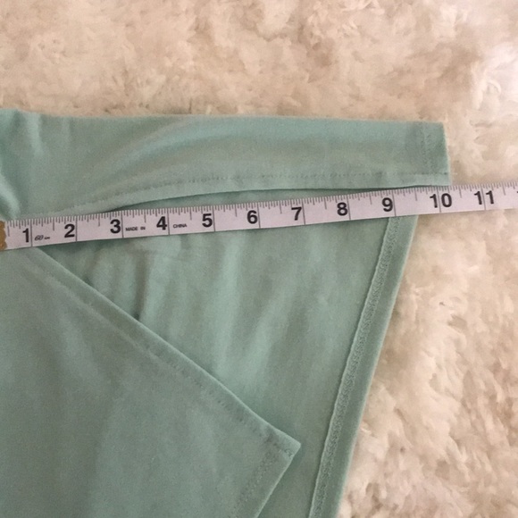 NWOT Zenana Premium T-Shirt - Picture 9 of 9